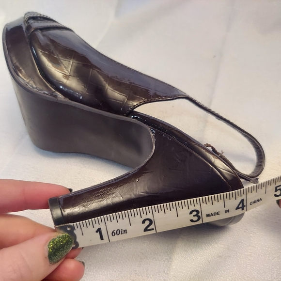 Maurices Brown Leather Heels with ankle strap Size 9M - Picture 9 of 9